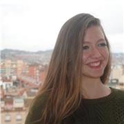 Profesora de matemáticas con 7 años de experiencia impartiendo clases a niños de niveles de primaria, ESO y bachillerato